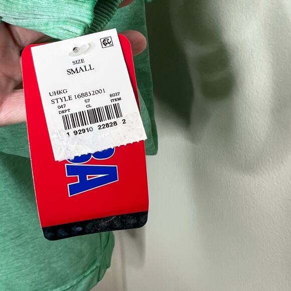 NBA Boston Celtics Sweatshirt Small Womens Green Fleece Basketball Sports New - Picture 6 of 7